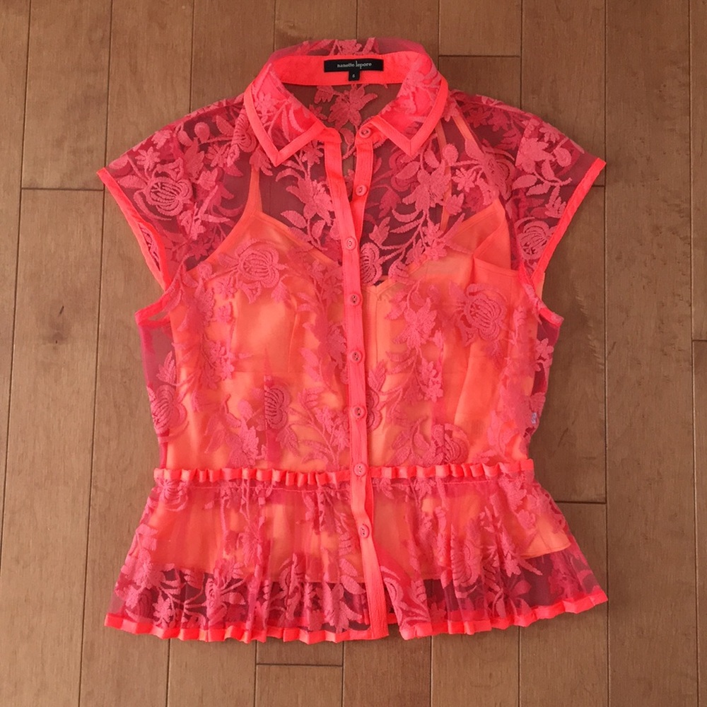 Nanette Lepore Floral Top! 🌸🌼🌷🌺